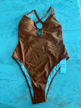 Cupshe Rust Brown NWT One-Piece Swimsuit with Crisscross Straps